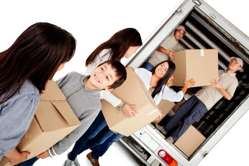 Man with a van in Andstorage helping with a small home move