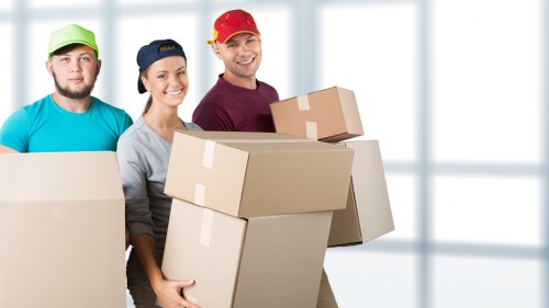 Secure storage unit used during a house move