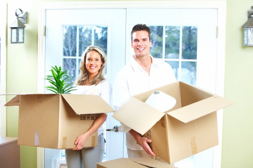 Benefits of a moving truck in Andstorage for residential moving